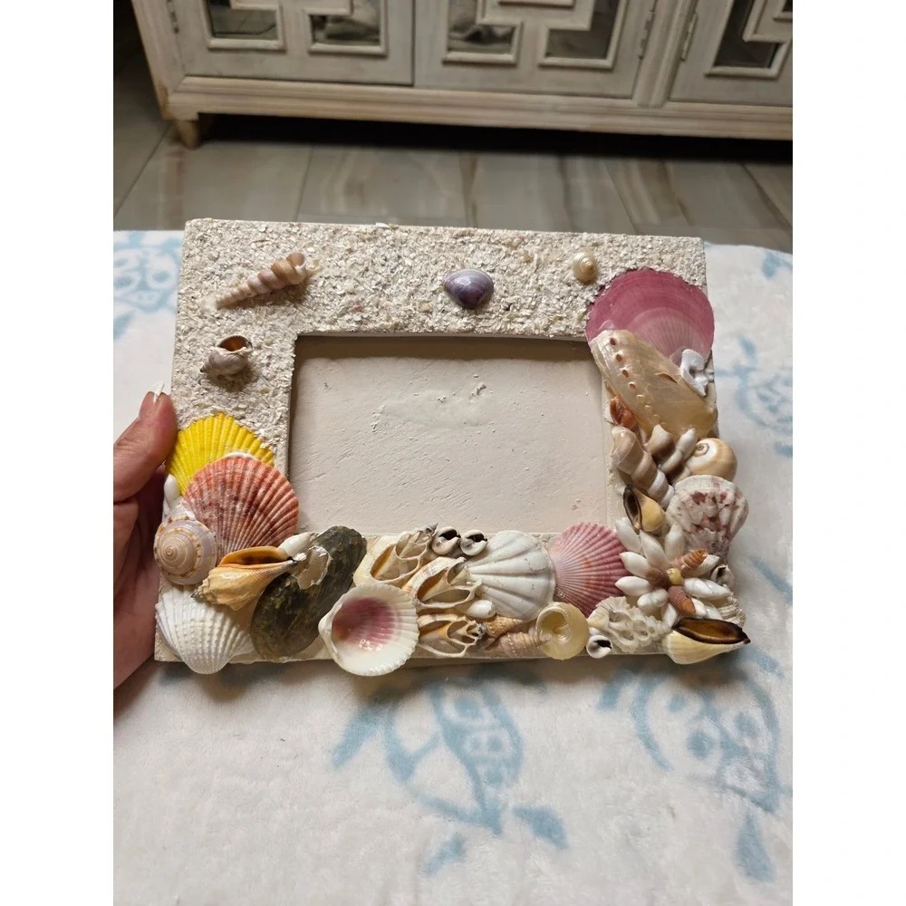 Vintage Seashell Picture Frame Coastal Beach Decor‎ Handcrafted Shell Art 5x3.5